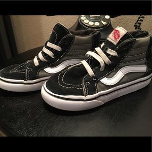 Toddler 9.5 high top Vans